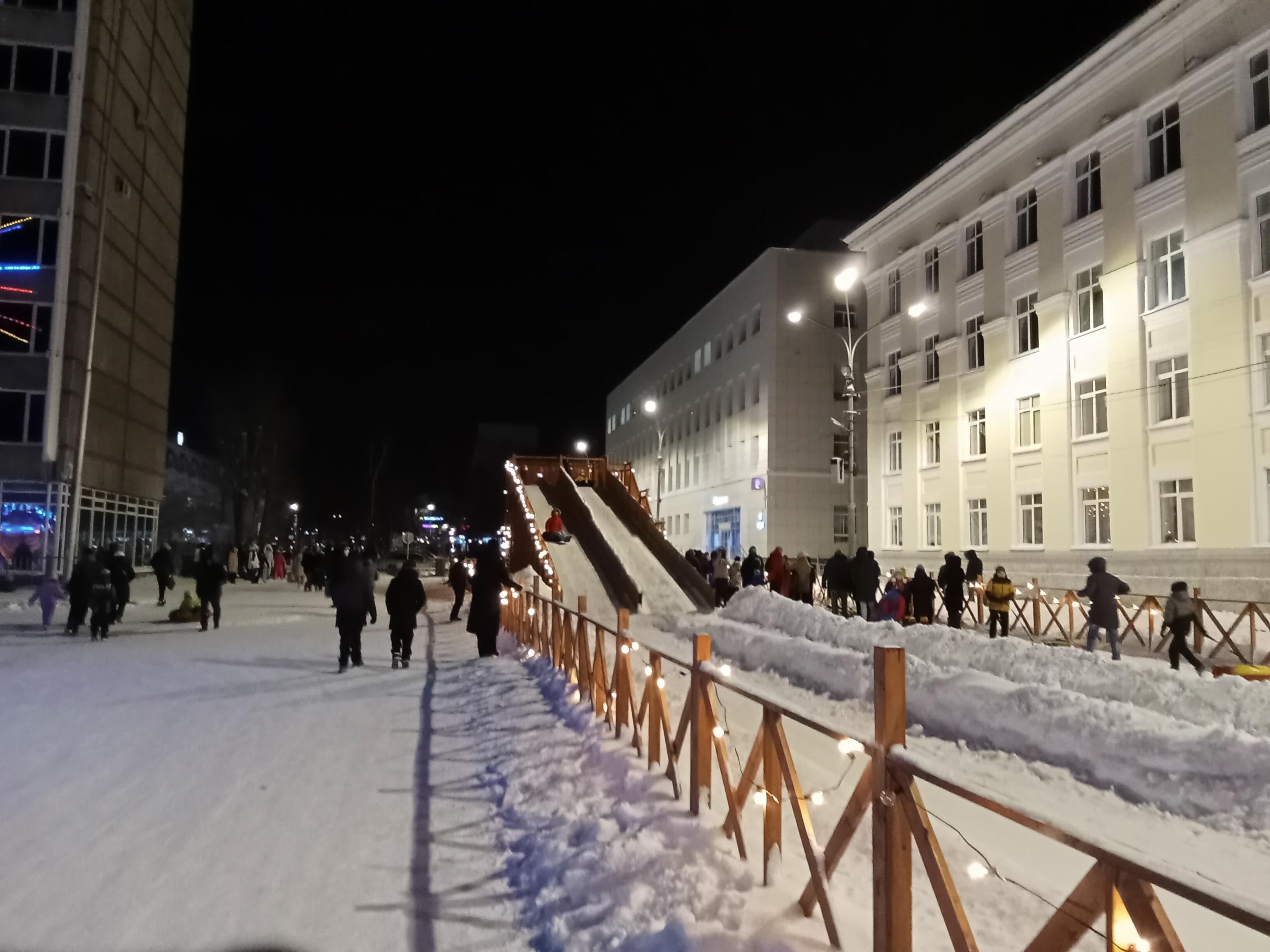 Падает снег