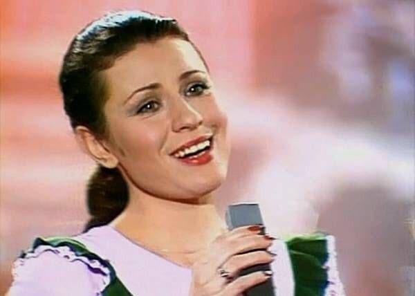 Валентина Толкунова. альбом Посвящение