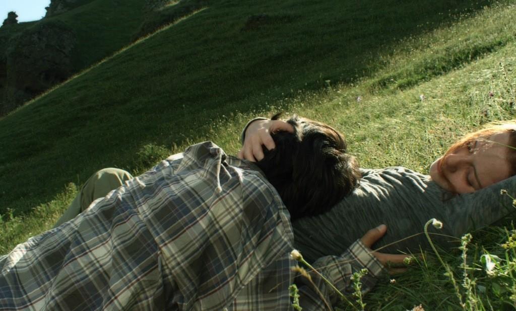 Идите, бегите, спешите к друг-другу...