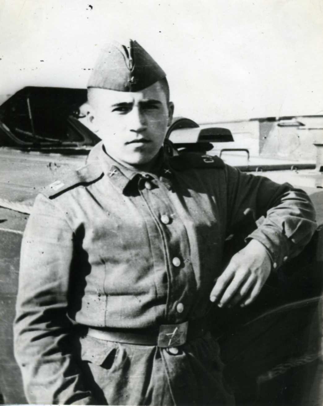 Солдат запаса………………….