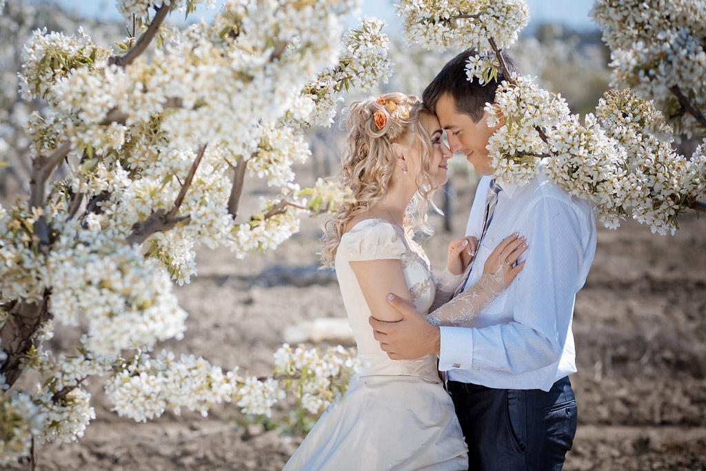 Апрельская любовь...