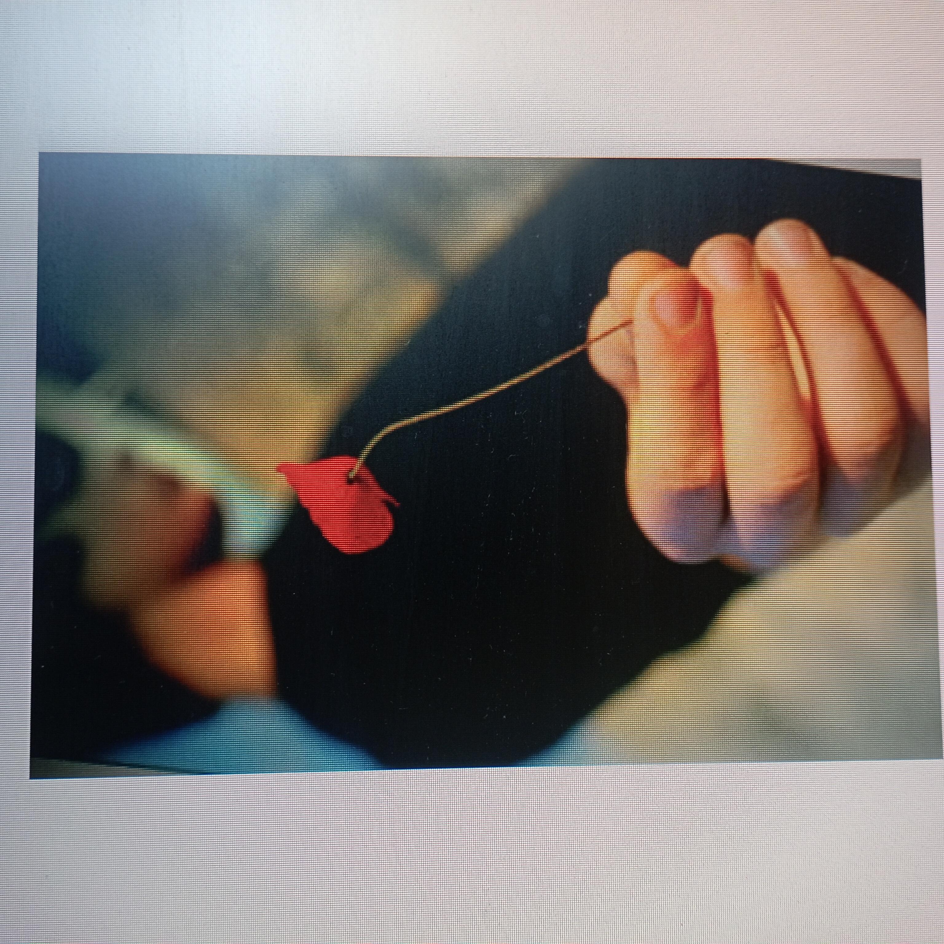 Босоногий мальчик тарантеллу танцевал