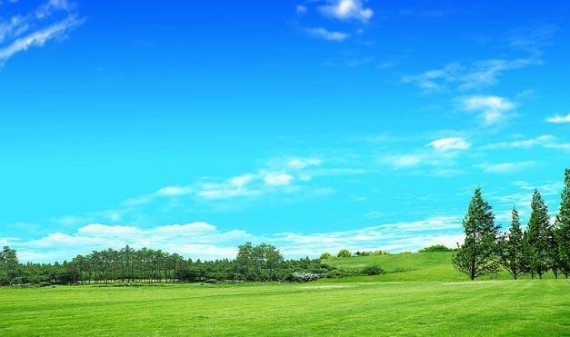 Голубизна небесная пленила