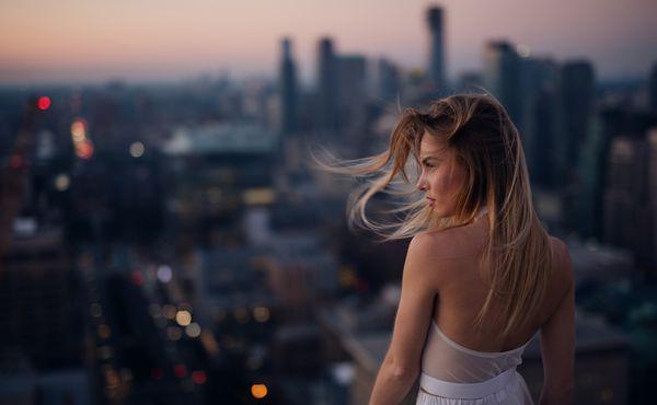 От кончиков пальцев...