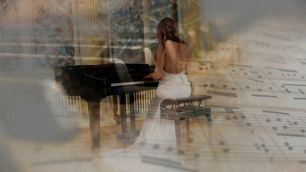 В четыре руки