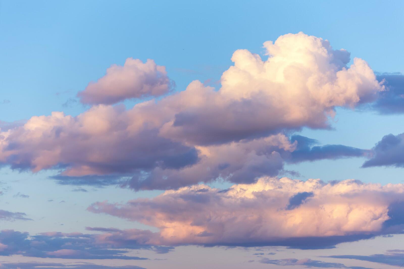 Судьбой дана нам встреча не случайно...