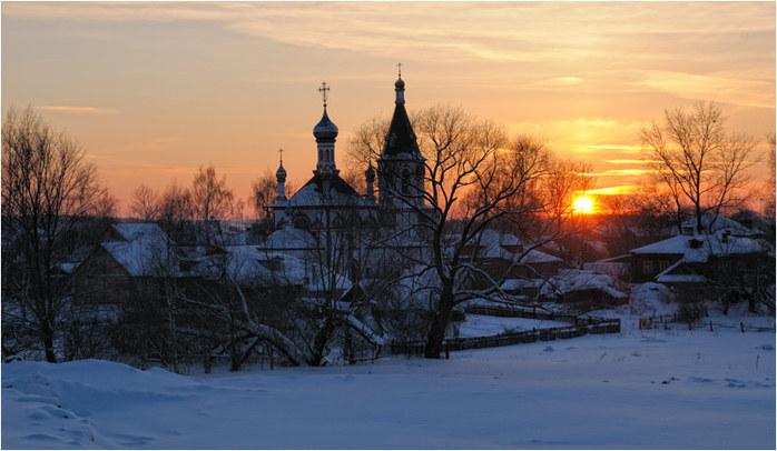 Вечер за городом.