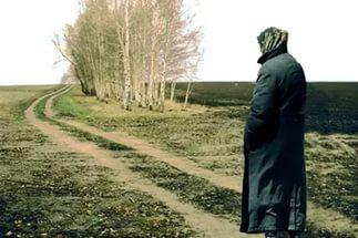 КАК ДОРОГАЯ В ЖИЗНИ МАТЬ...