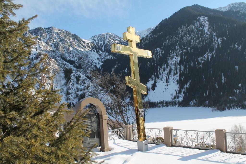 ПРАВОСЛАВНЫЙ КРЕСТ.