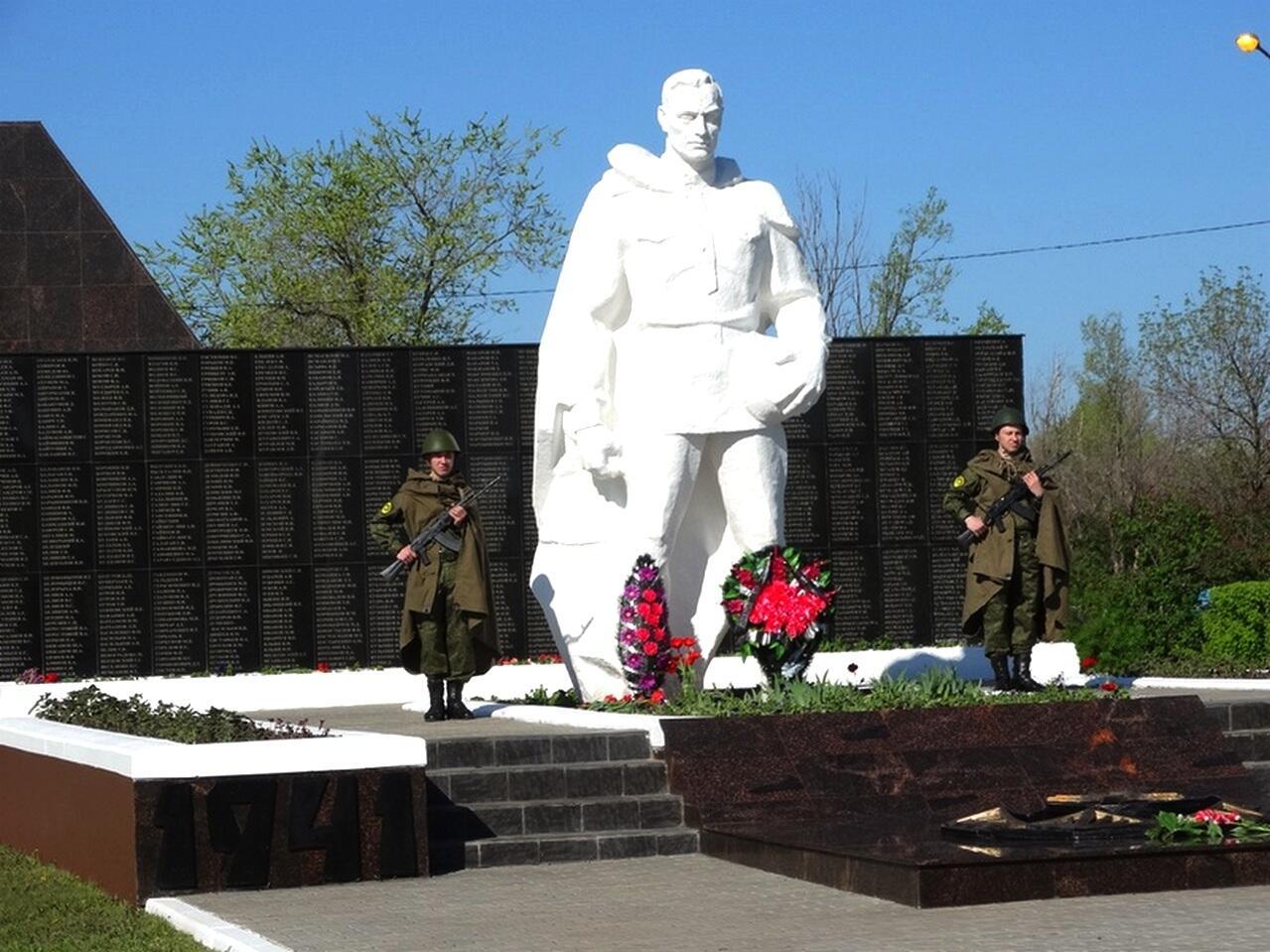 фото памятников великой отечественной войны