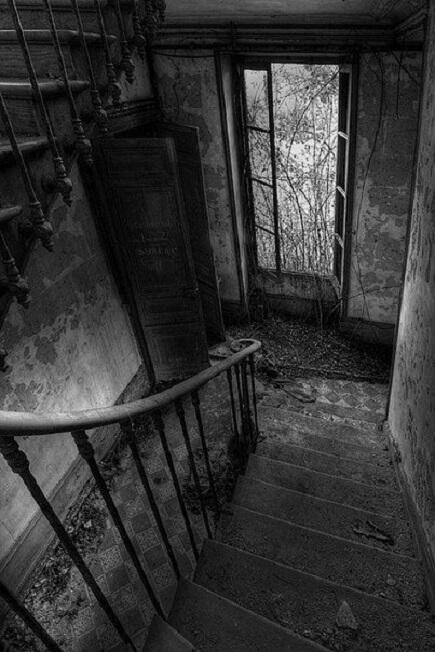 "От навязчивых мыслей бегу..." (21.04.2020)