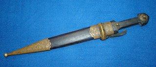 блесни, кинжал