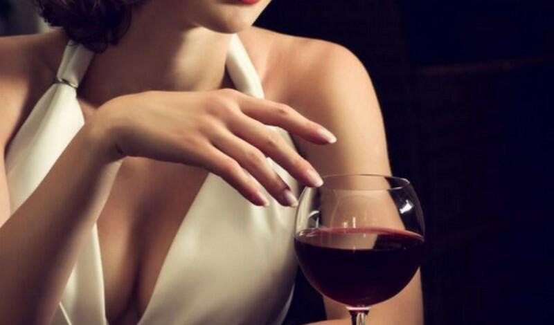 Любая женщина-вино...