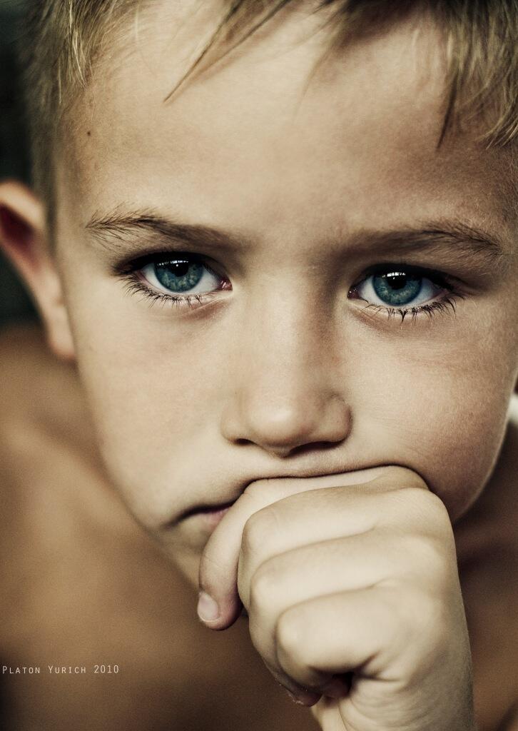 ОСТАЮТСЯ СИРОТАМИ ДЕТИ