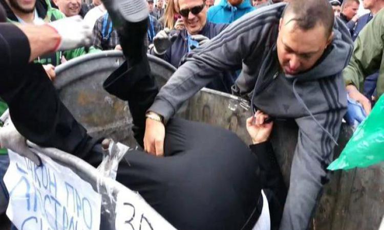 Про люстрацию