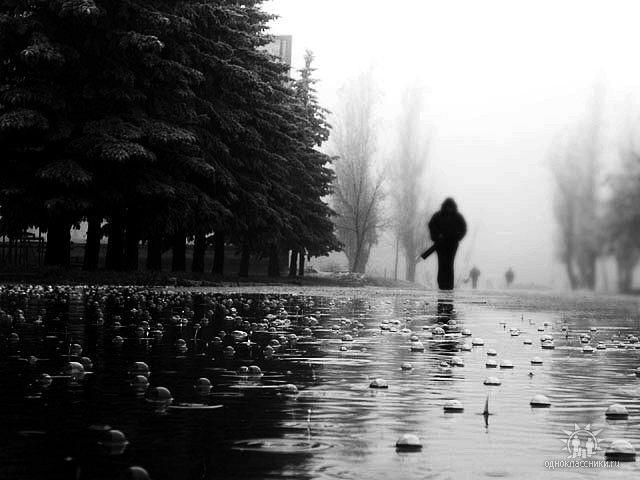 Расслабиться не смеем.