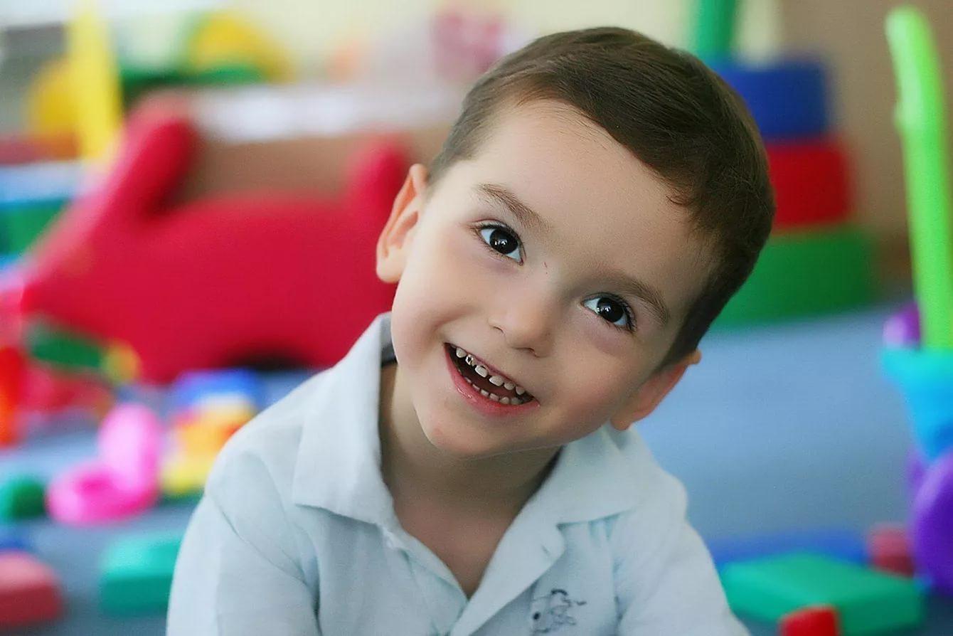 ЗДЕСЬ МИР СОВСЕМ ИНОЙ