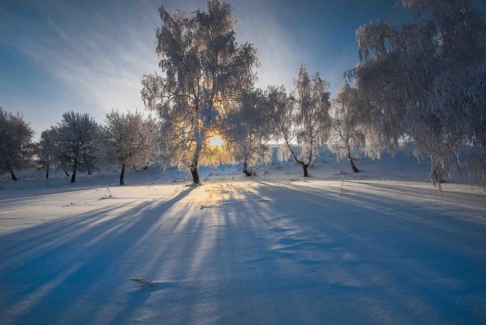 Земля казалась недотрогой