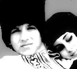 Тая ладанку на сердце...