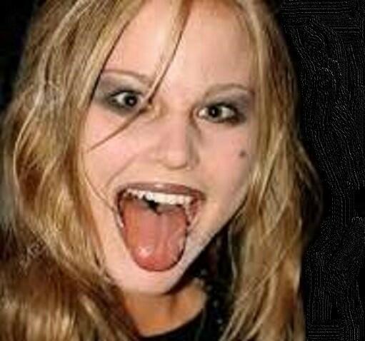 ШПАЛОУКЛАДЧИЦА С ДИССОЦИАТИВНЫМ РАССТРОЙСТВОМ