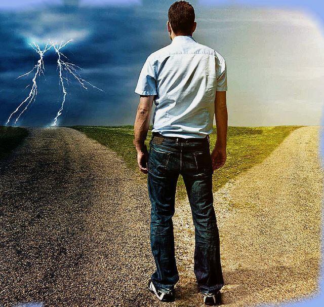 Закат розовел красиво...