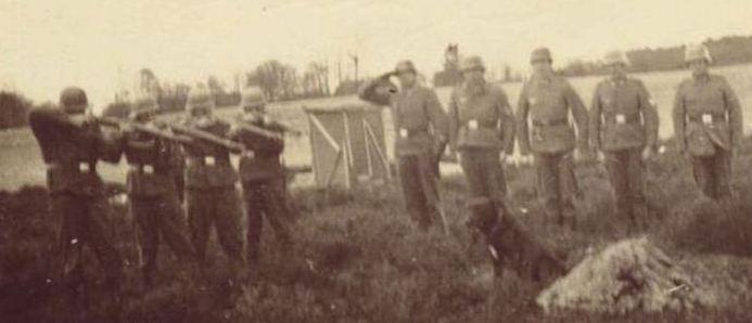 Мерещился он в небе синем…