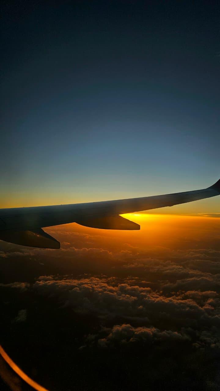 AVOLABO   [Я УЛЕЧУ]