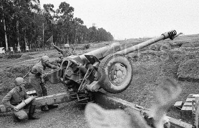 ОН БЫЛ ЕЩЁ ВЧЕРА !      /военная тематика/