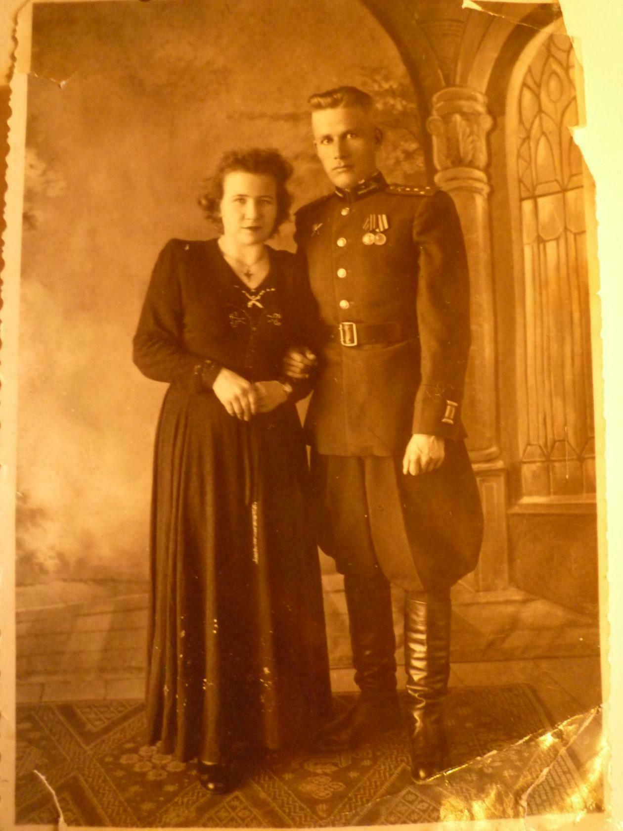 24 февраля - ДЕНЬ  ПАМЯТИ  РОДИТЕЛЕЙ - В ОДИН ДЕНЬ