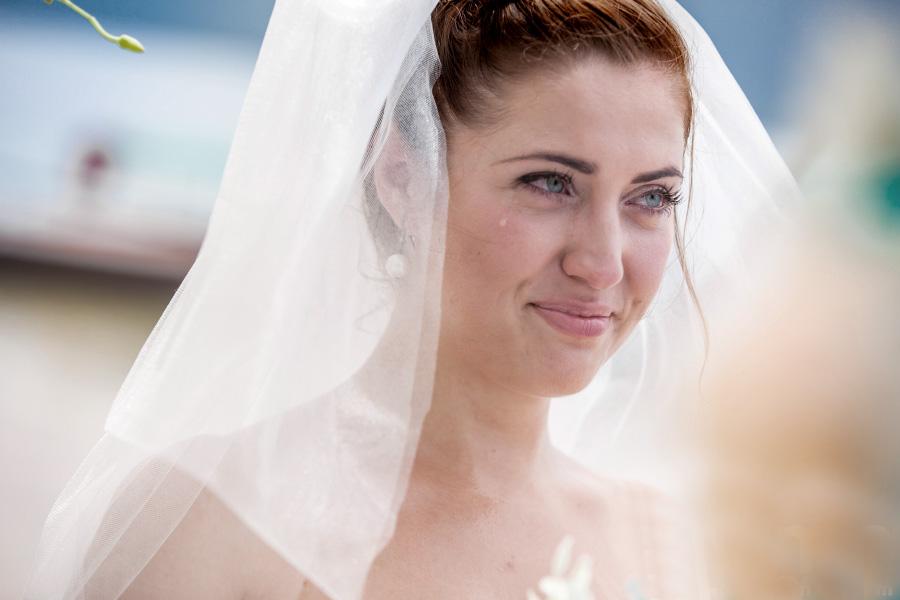 Дрожащим голосом я зачитаю стих