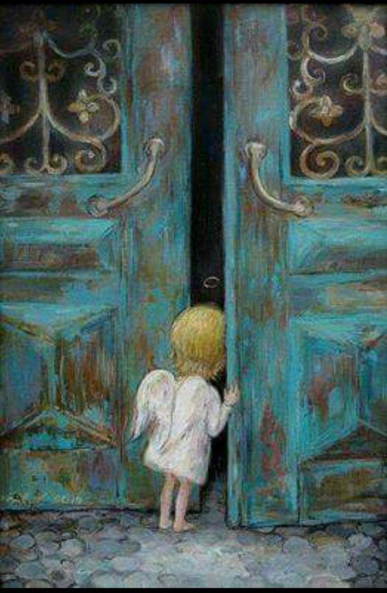 ангел заглядывает в дверь картина