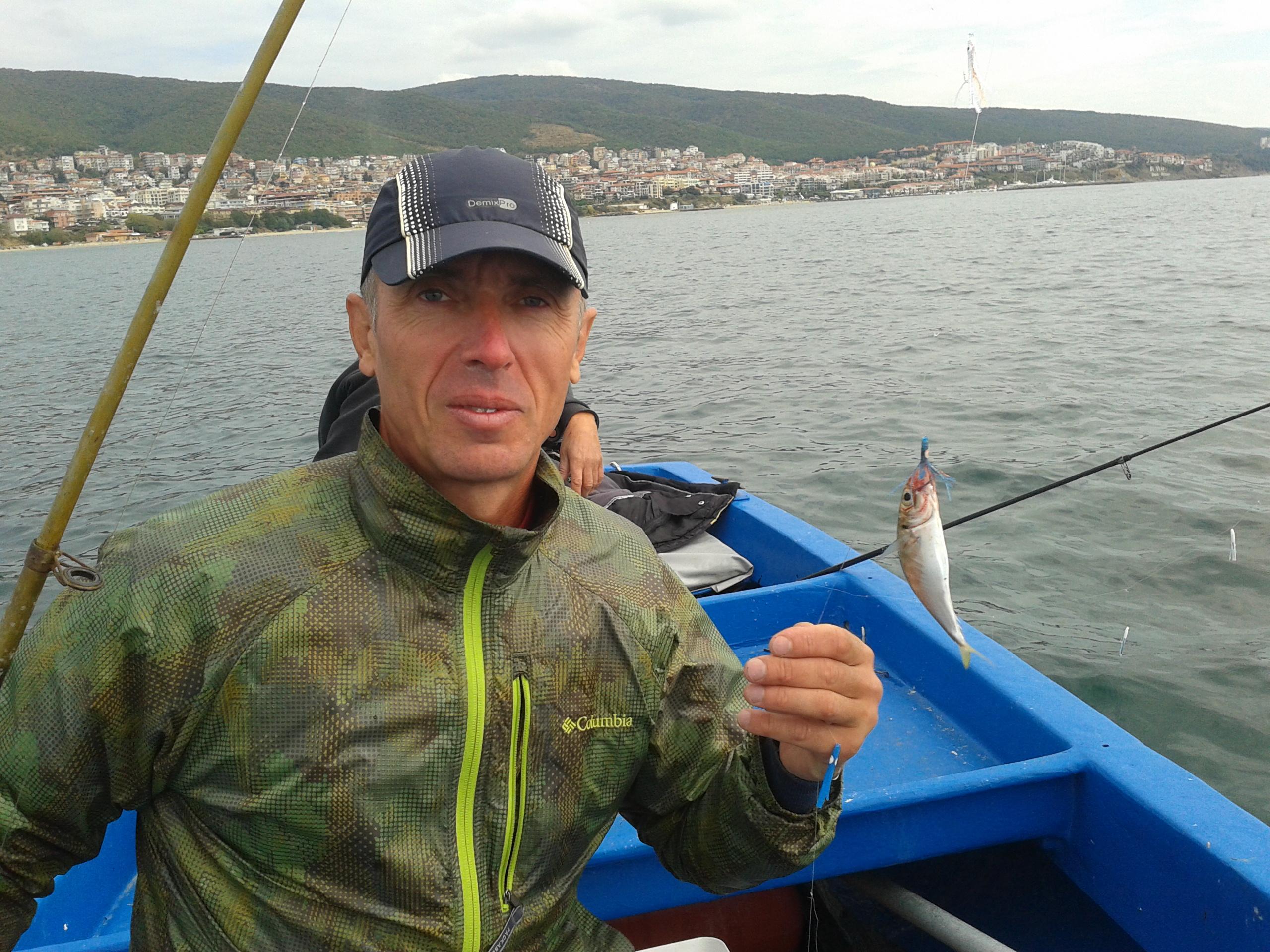 Пятьдесят три года.