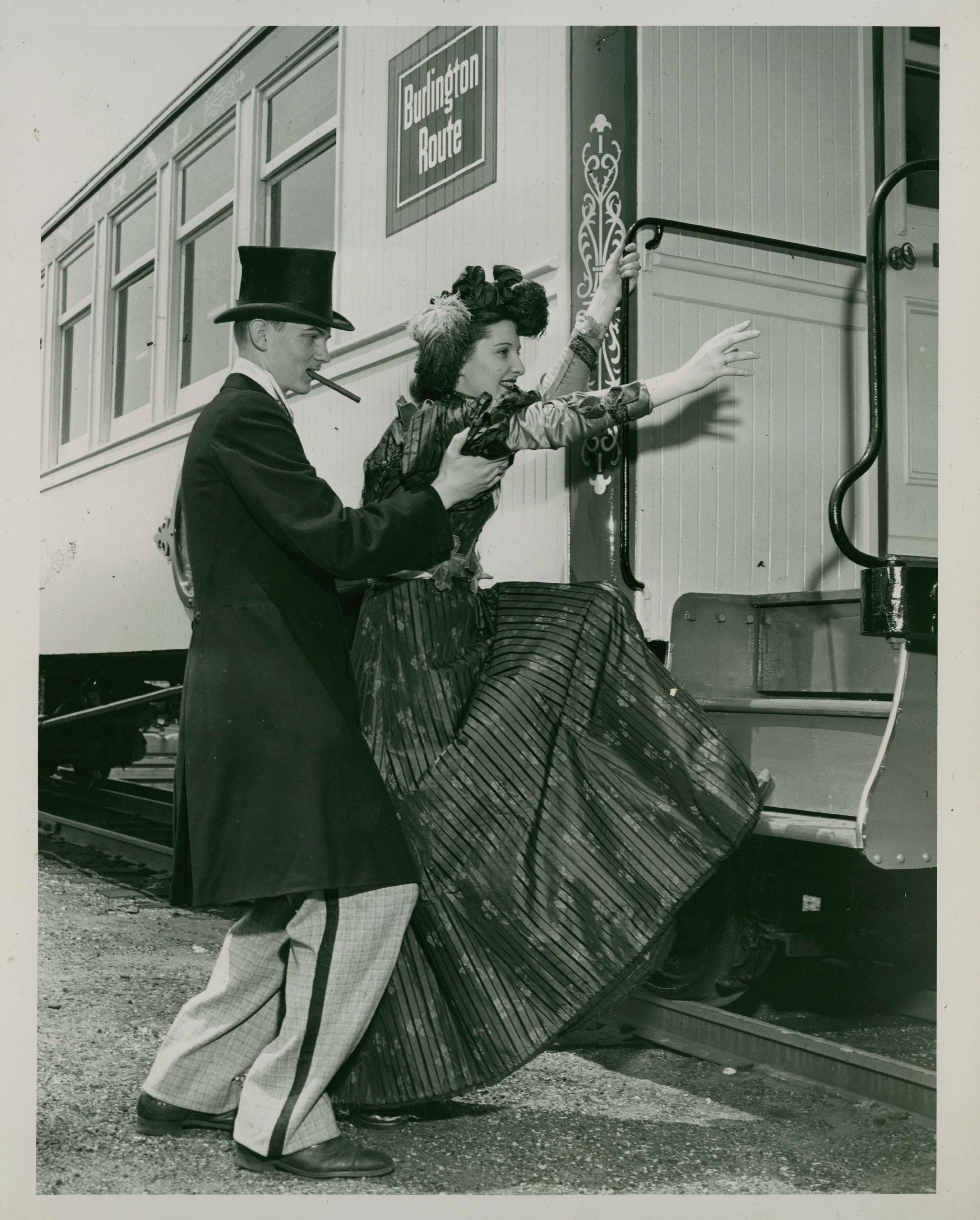 ТОРОПИТЕСЬ  МАДАМ