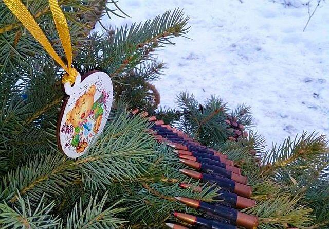 Сквозь слякоть оттепельных дней...