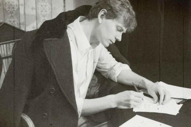 Сергей Есенин "Не жалею, не зову, не плачу..."