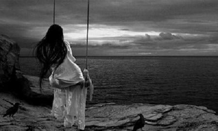 Надежды все мои разрушились...