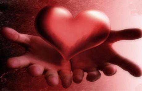 ЛЮБОВЬ ЖИВЕТ В ДУШЕ