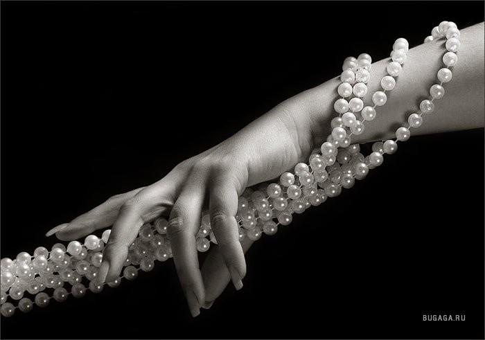 "Нить бус жемчужных" или "Подарок"