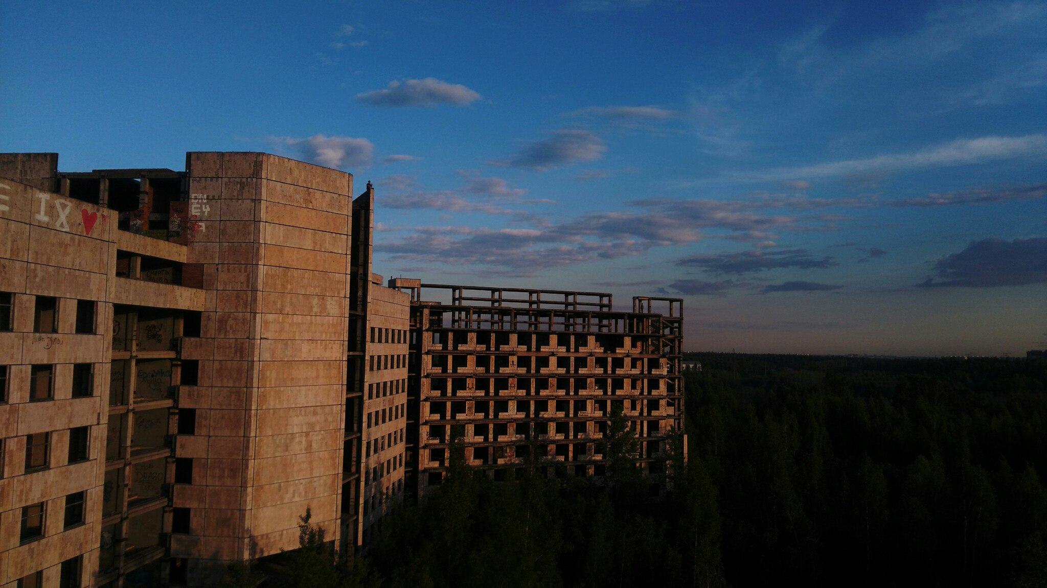 За что солдат...