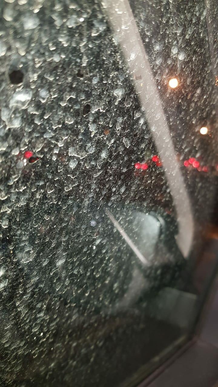 Мохнатый снег