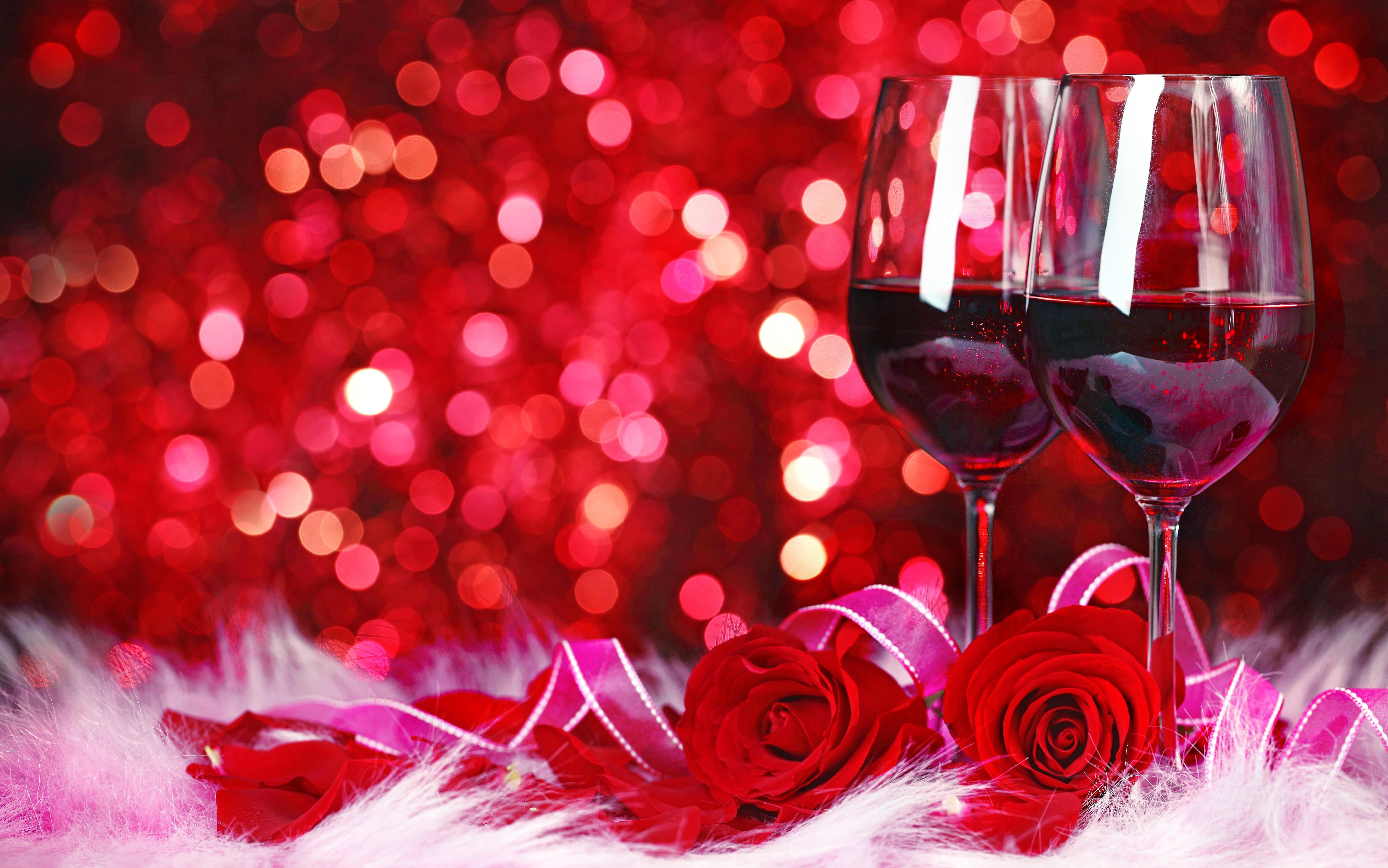Вино и цветы. Романтический фон. Цветы романтика. Романтические открытки. С днем рождения бокал вина