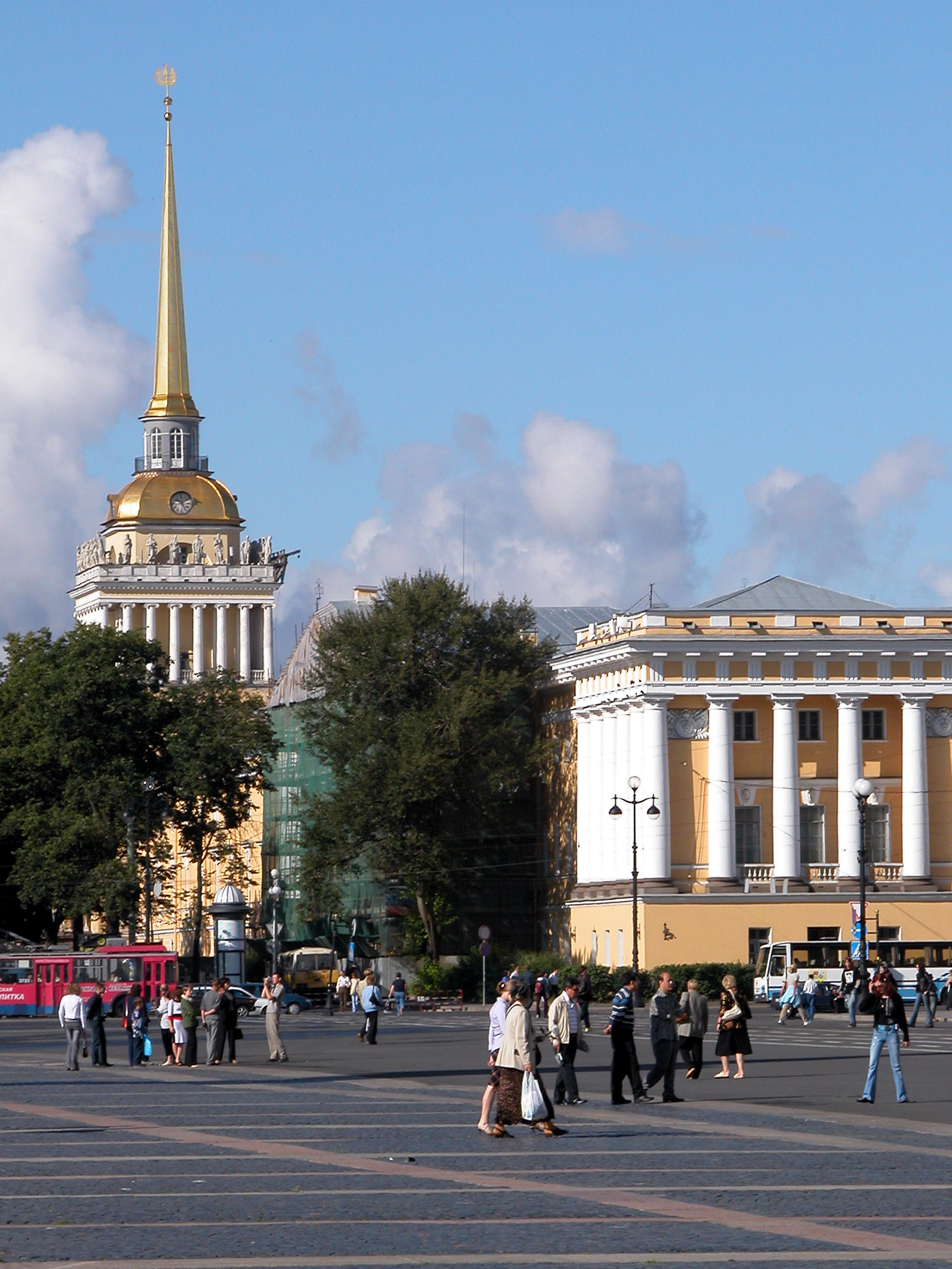 Иваново питер. Поэт Питер. Торжественные фото СПБ летние фото.