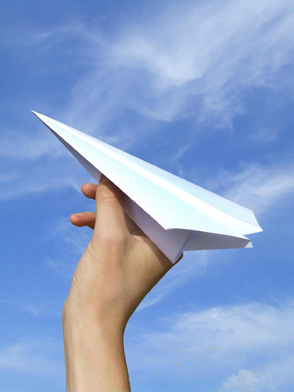 Бумажный самолёт