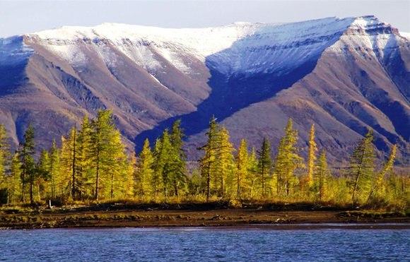 От  моря  Чёрного  до  моря  Белого