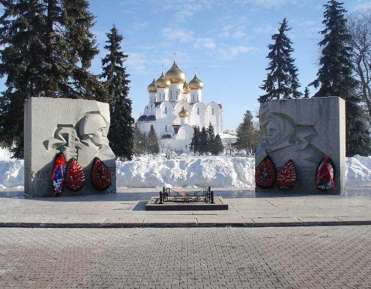 У Вечного огня