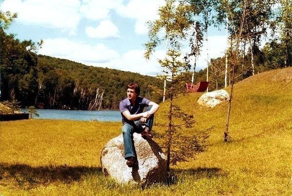 Владимиру Высоцкому