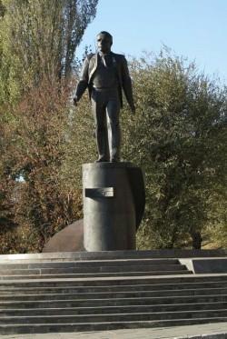 О памятнике Гагарину
