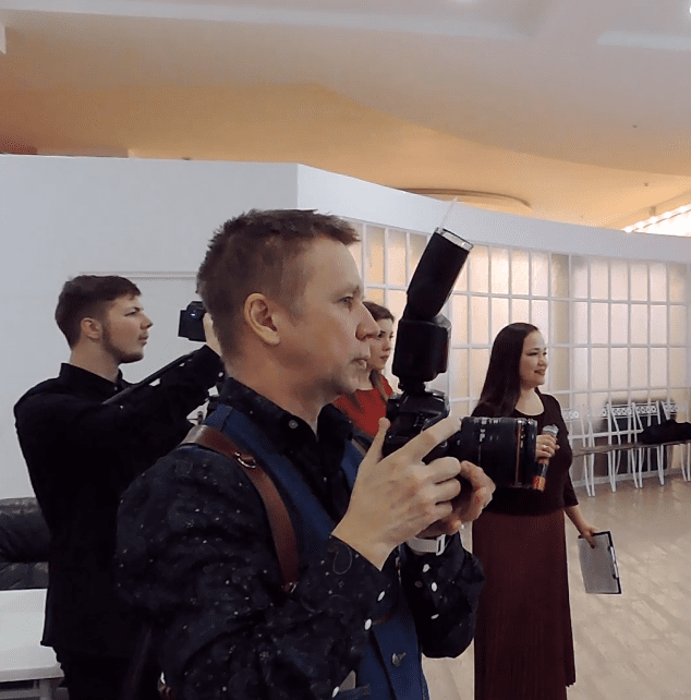 Воду из Леты носят поэты