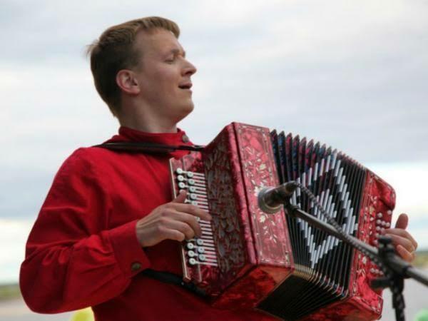 Тишина мне только снится 