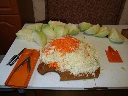 Срежу пару листиков